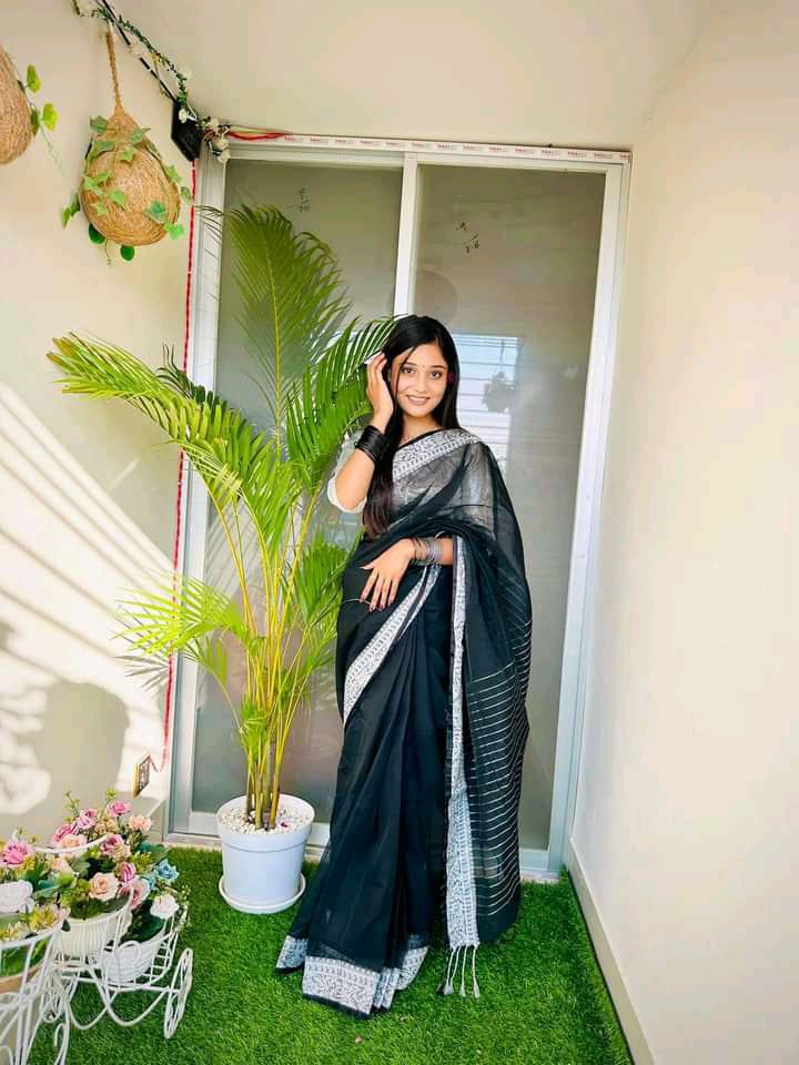 Half Silk and Cotton Blend Paar Saree, 12 Haath, 3 Colours