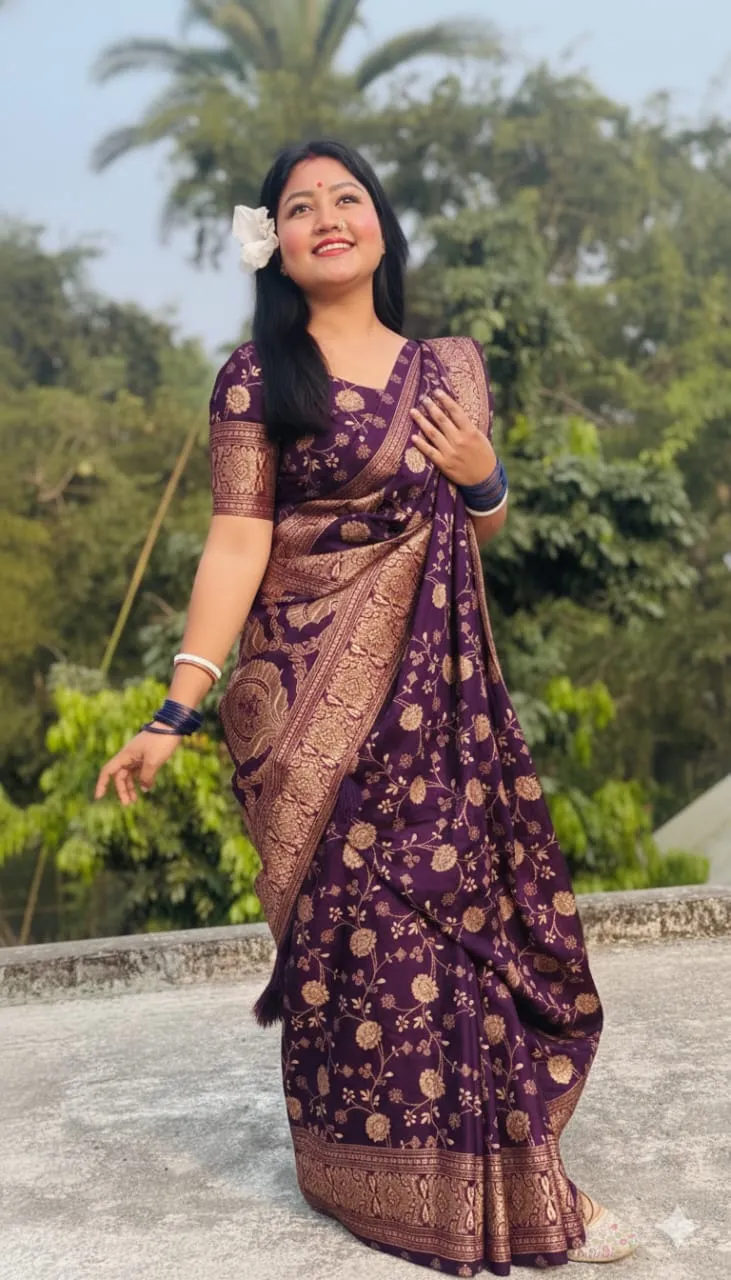 Modern Skin Print Silk Saree and Matching Blouse Piece
