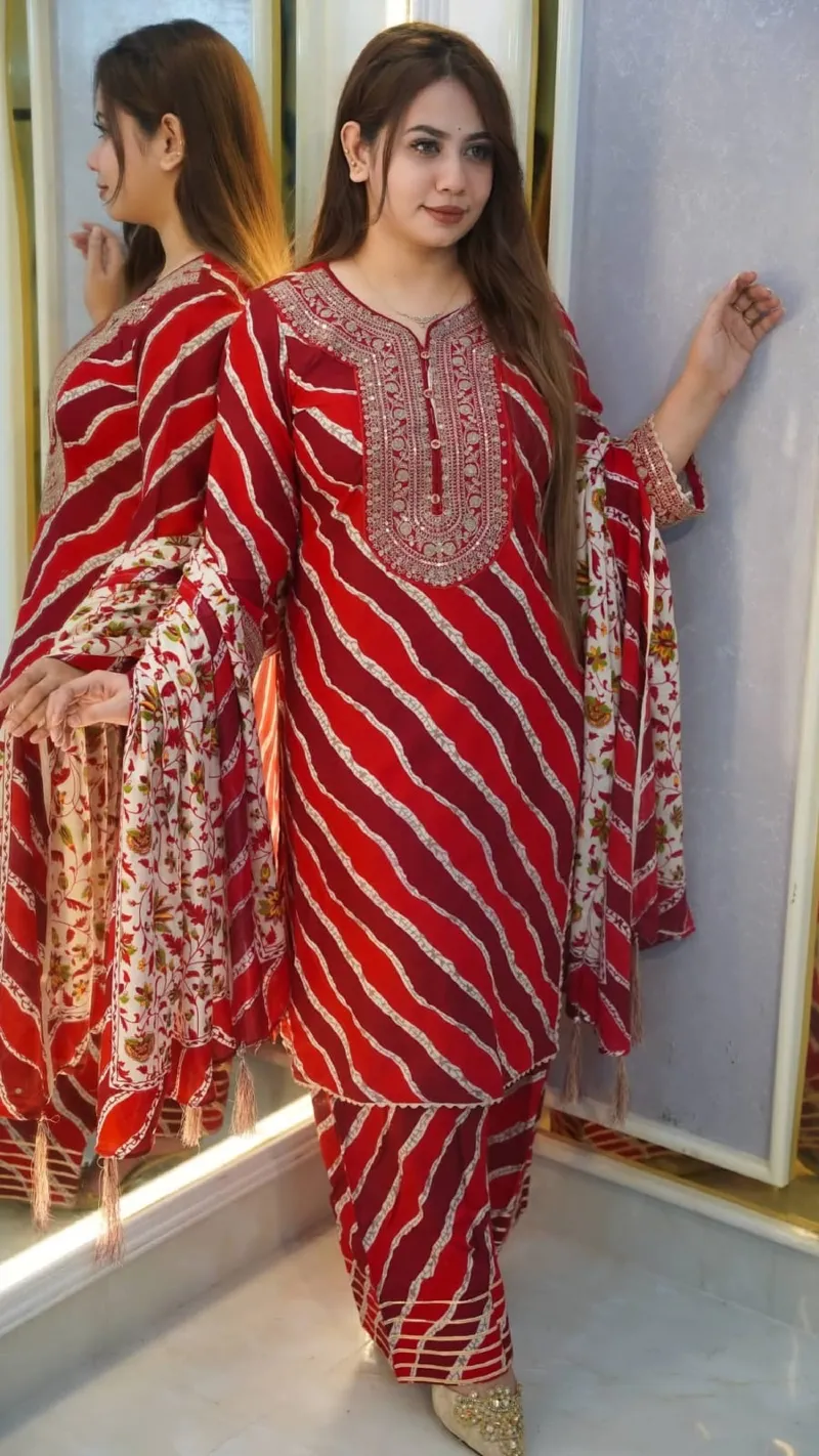 Women's Printed Cotton Three Piece, 5 Haath Orna, L to XXL