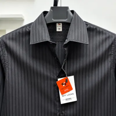 SHY LOOKS MOST DEMANDING BLACK DIAMOND SHIRT