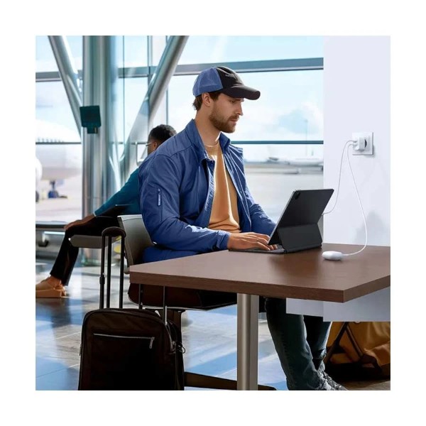 Ugreen X227 USB & USB-C 20W White Charger