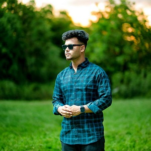 Stylish Check Shirt