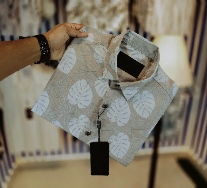 Men's Magnet Cotton Full Sleeve Shirt, Slim Fit, Cup Buttons