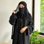 Elegant Karchupi Detail Burqa