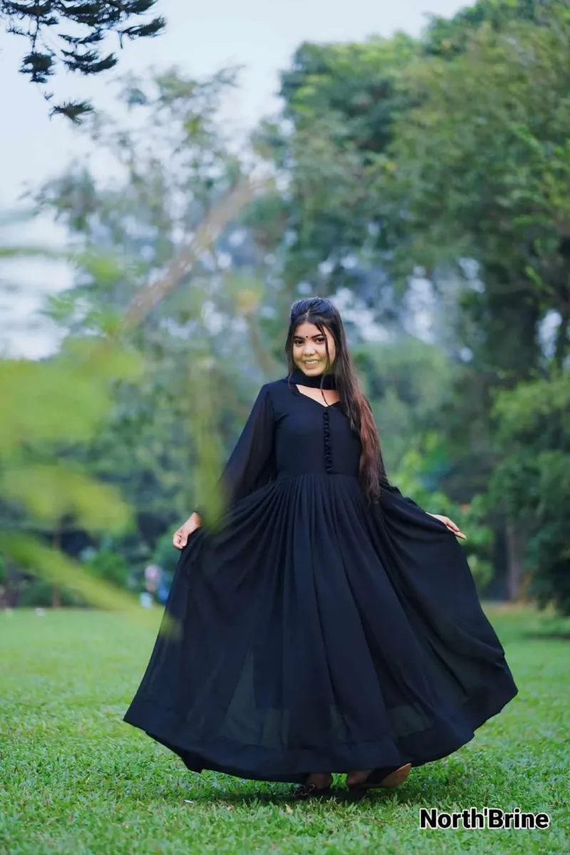 Georgette Three Piece with Linen Salwar, Free Size 44