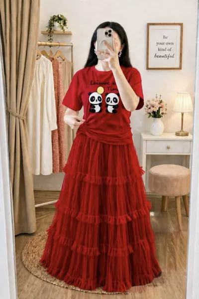 Pure Cotton T-Shirt and Soft Net Skirt Set, 200 Inch Flare