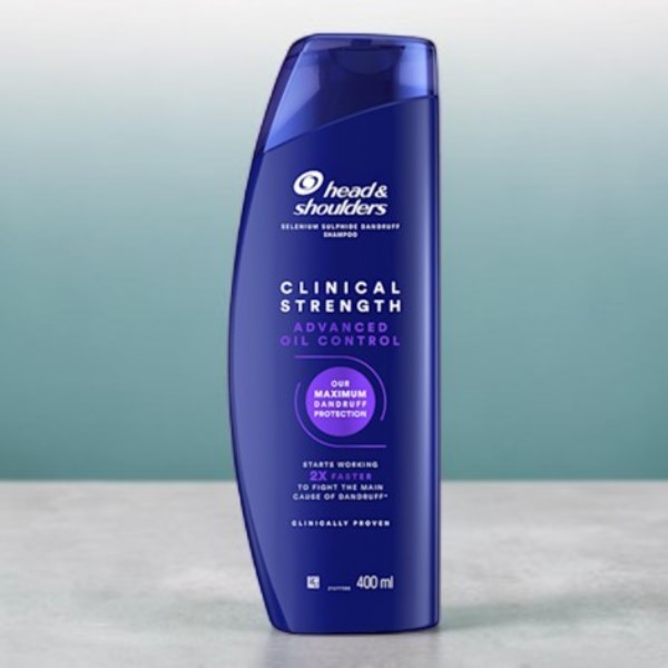 Head & Shoulders Clinical Strength Advanced Oil Control Shampoo 400ml (Thailand)