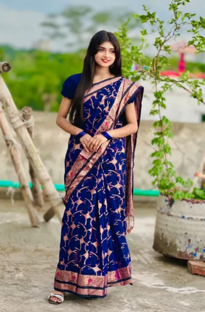 Tant Jamdani Saree, 12 Haath, One Colour, No Blouse Piece