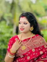 Screen Print Silk Saree with Matching Blouse Piece