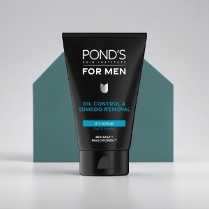 Pond's For Men Oil Control & Comedo Removal Icy Scrub 100g