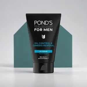 Pond's For Men Oil Control & Comedo Removal Icy Scrub 100g