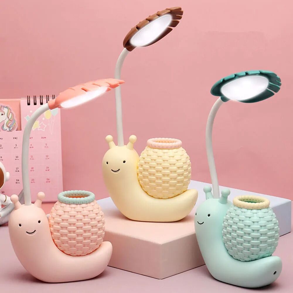 Snail Pen Holder Lamp
