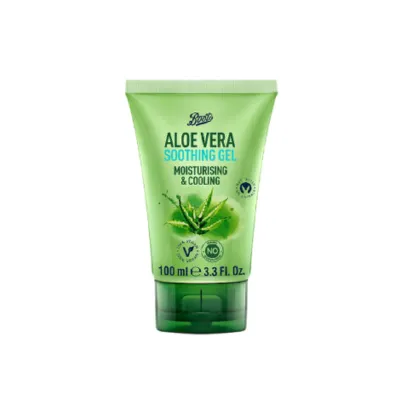 Boots Aloe Moisturising & Cooling Vera Soothing Gel  100ml (Thailand)
