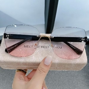 Glasses Female Korean Version Fashionable Sunglasses