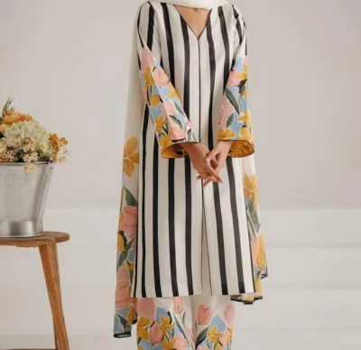 Silk Three Piece with Digital Print Cotton Orna, 44 Inch Kameez
