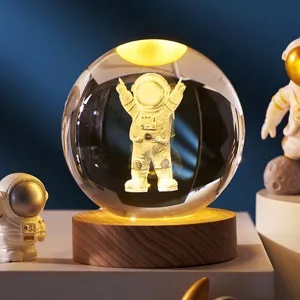3D Crystal Ball- Astronaut (1 Color Base)