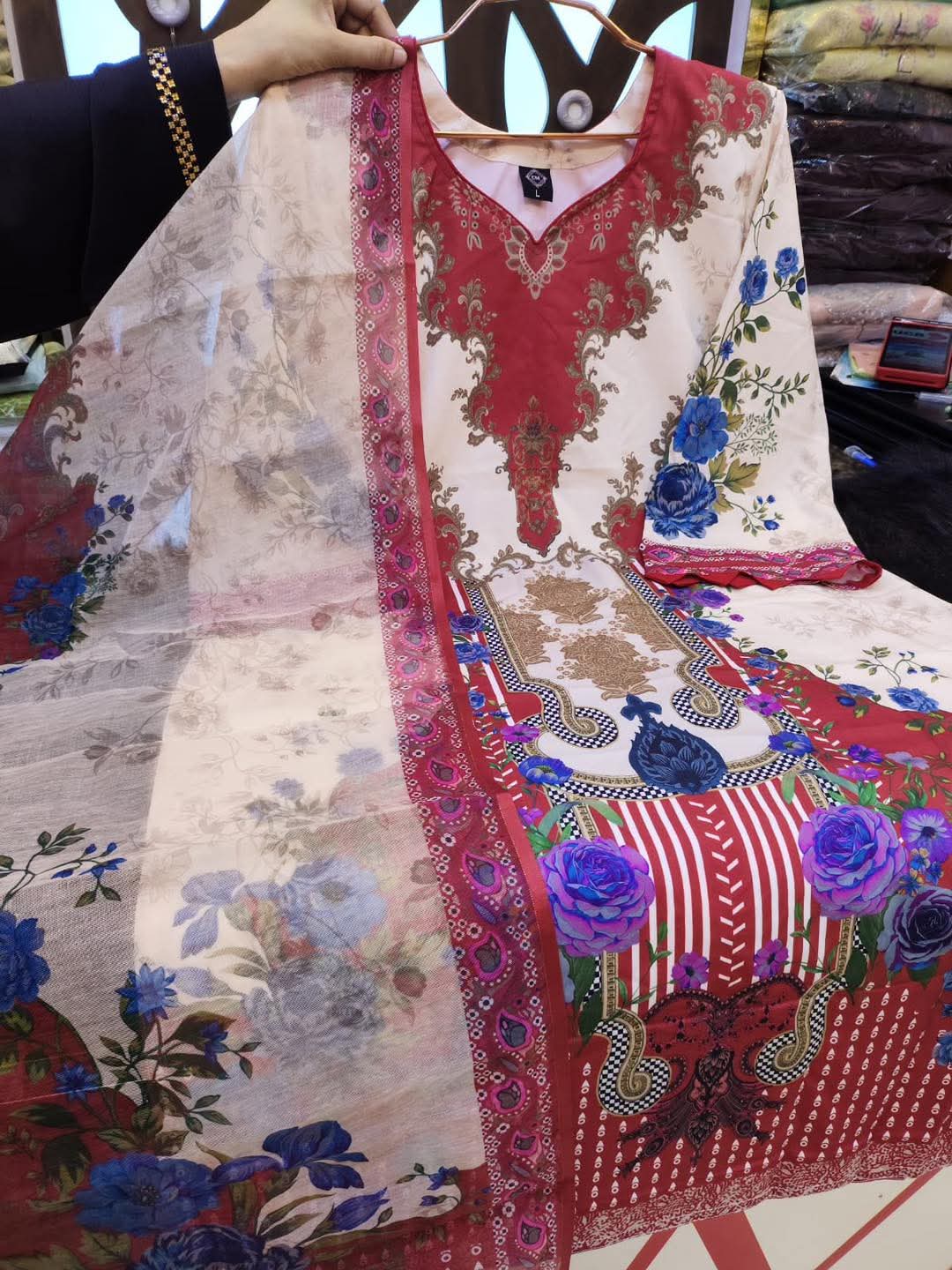 Digital Print Three Piece with Kota Silk Orna, 46 Inch Kameez