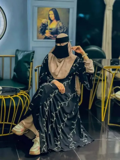 Arabic Koti Borka with Separate Inner, Embroidery Work