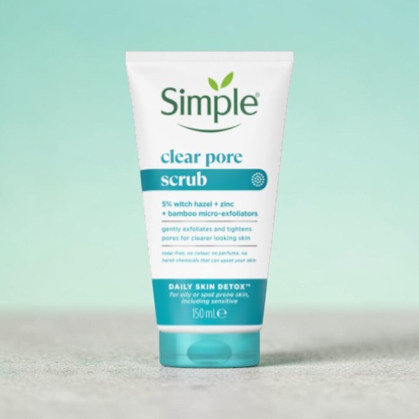 Simple Daily Skin Clear Pore Facial Scrub 150ml (Poland)