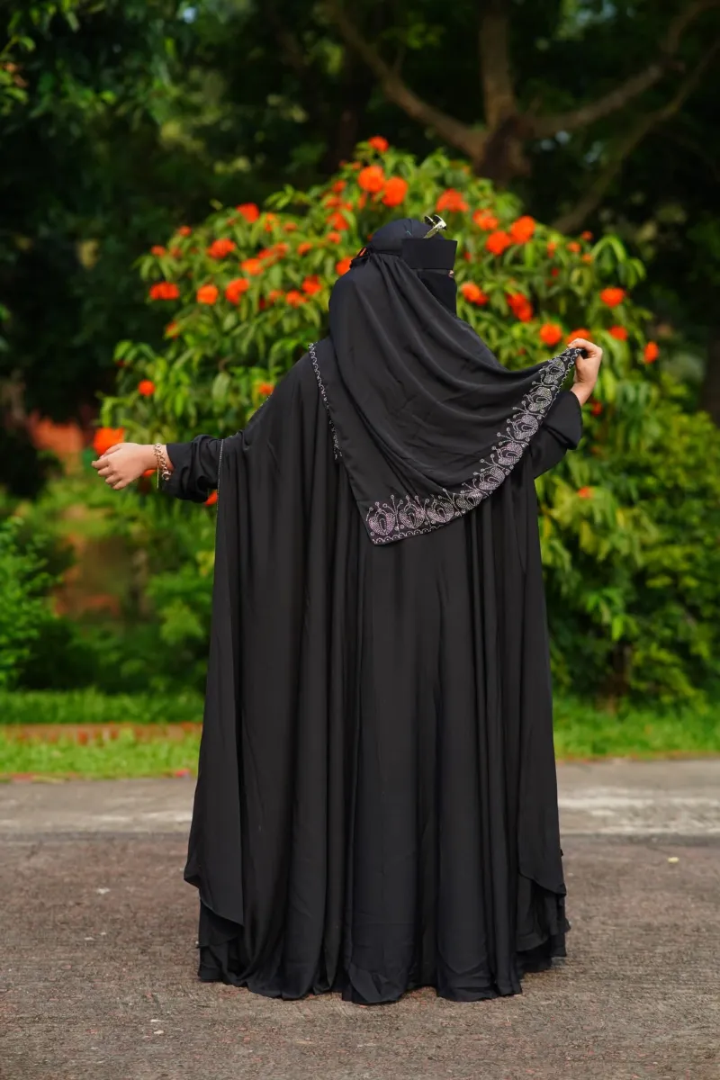 Abaya, Inner and Hijab Set with Lace Work, Free Body Size