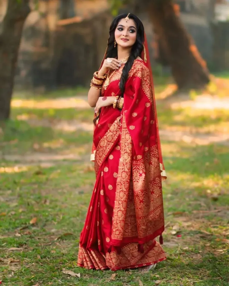 Silk Skin Print Saree with Matching Blouse Piece, 6 Colours