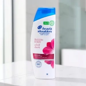 Head & Shoulders Smooth & Silky Anti Dandruff Shampoo 350ml (Saudi Arabia)