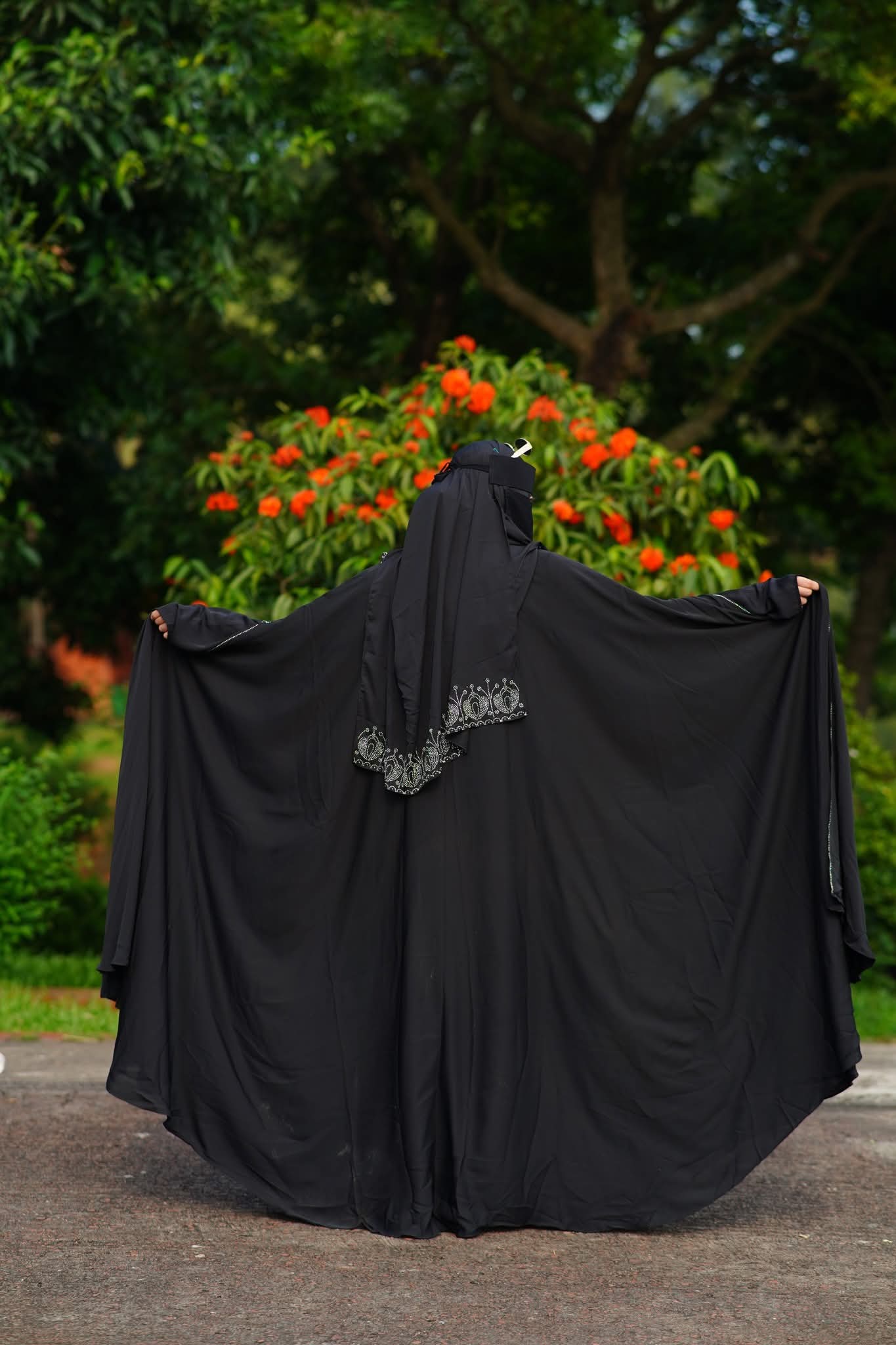 Abaya, Inner and Hijab Set with Lace Work, Free Body Size