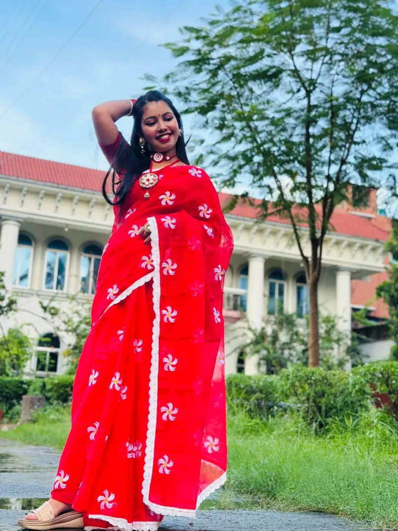 Women's Dhupian Silk Saree with Ball Print and Lace