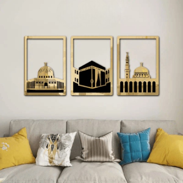 Kaaba, Masjid Al Aqsa, Masjid An Nabawi Acrylic Calligraphy Golden Color