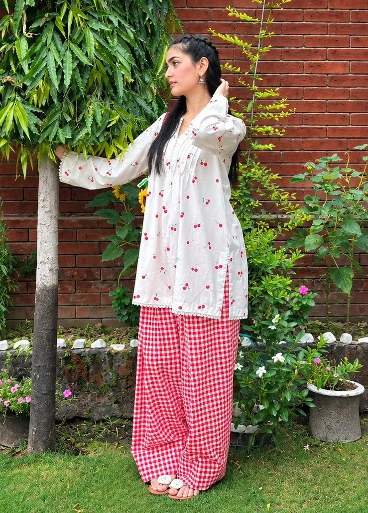 Women's Slub Cotton Two Piece with Screen Print and Check Pant