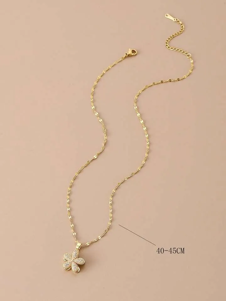Rotatable Five-Petal Flower Gold Plated Women's Necklace (With gift box)