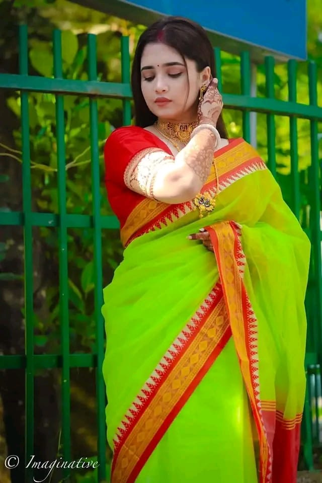 Half Silk Cotton Blend Modhurai Paar Saree, 12 Haath