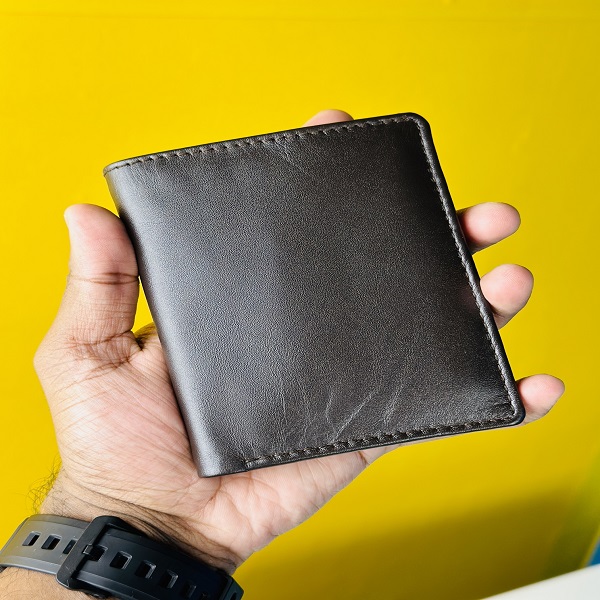 Men’s Stylish Leather Wallet – Chocolate Color