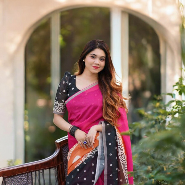 Adhuri silk sharee