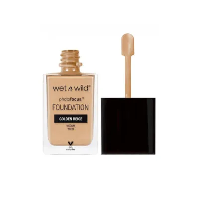 Wet n Wild Photo Focus Foundation - Golden Beige (USA)
